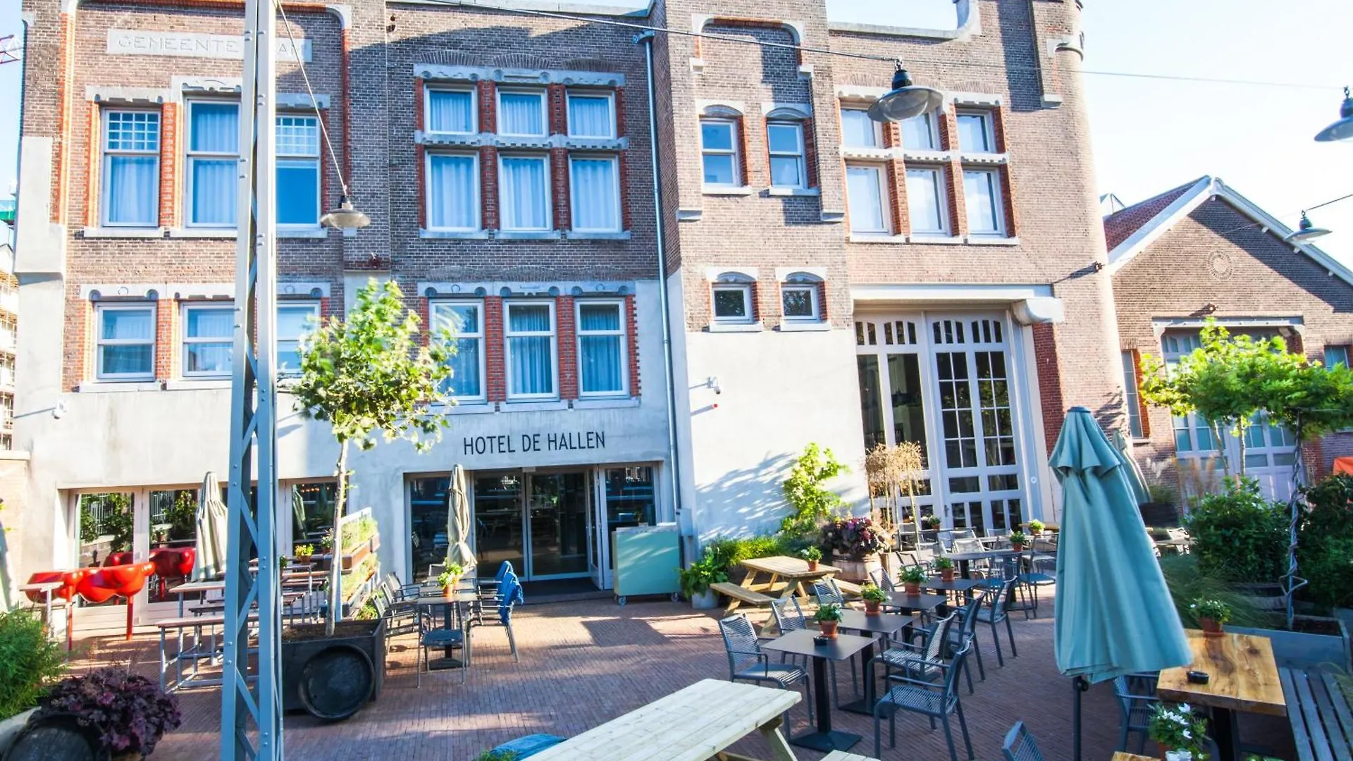 Verblijven bij Magere Brug: 5 Romantische Hotels Vergeleken
